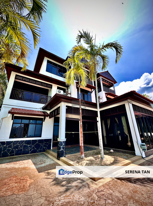 Seaview Pool House on Pearl Hill in Tanjung Bungah., Penang, Tanjung Bungah