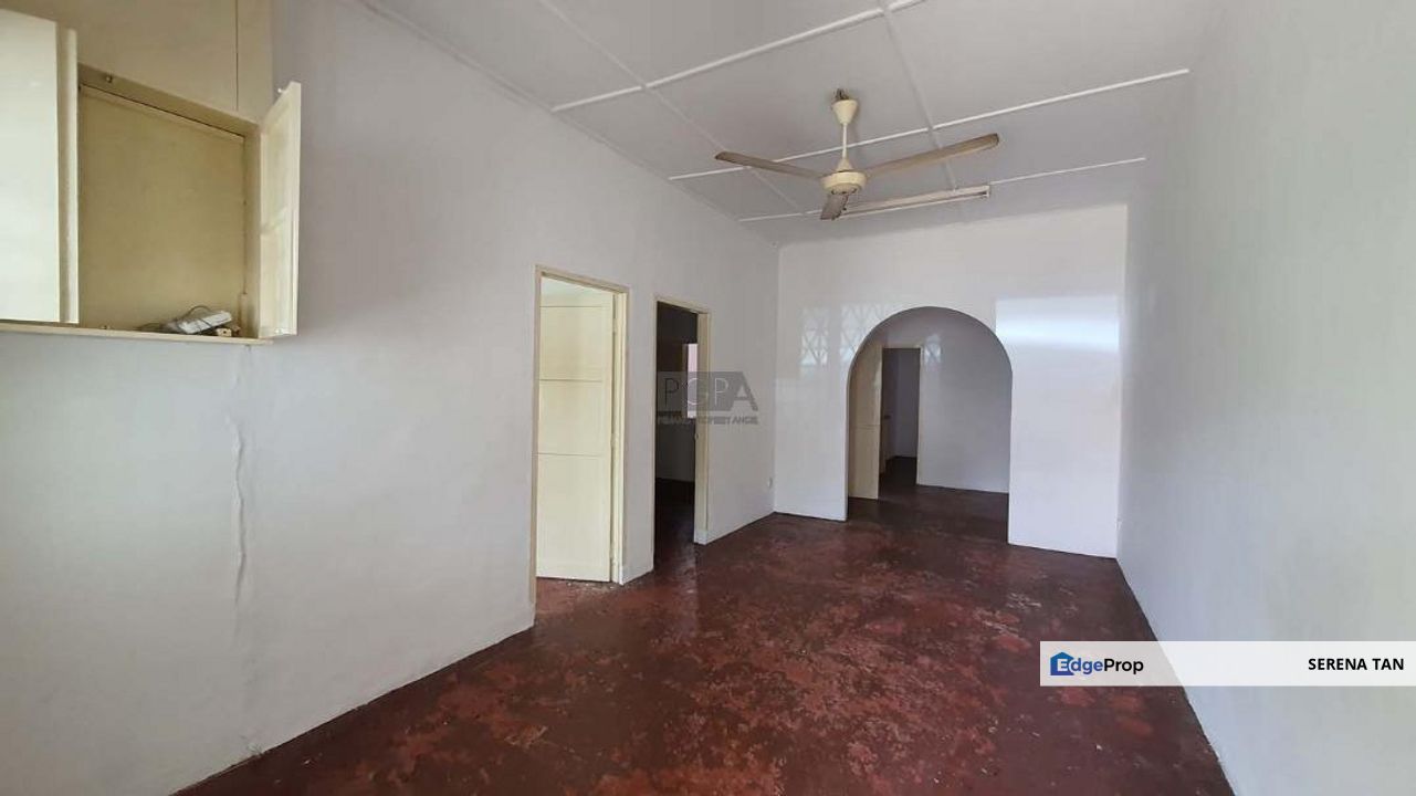 Single-Storey Terrace on Jalan Sungai Kelian, Tanjung Bungah Hillside., Penang, Tanjung Bungah