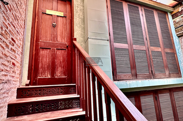 Exclusive: Heritage Boutique Hotel on Love Lane.