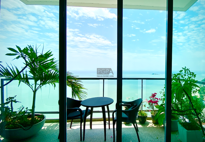 Infinity Beachfront Super Condominium