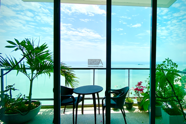 Infinity Beachfront Super Condominium