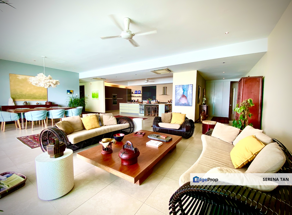 Beachfront Luxury: Unrivalled SkyLounge in The Infinity Condominium, Tanjung Bungah., Penang, Tanjung Bungah