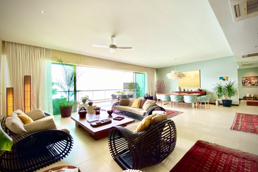 Infinity Beachfront Super Condominium