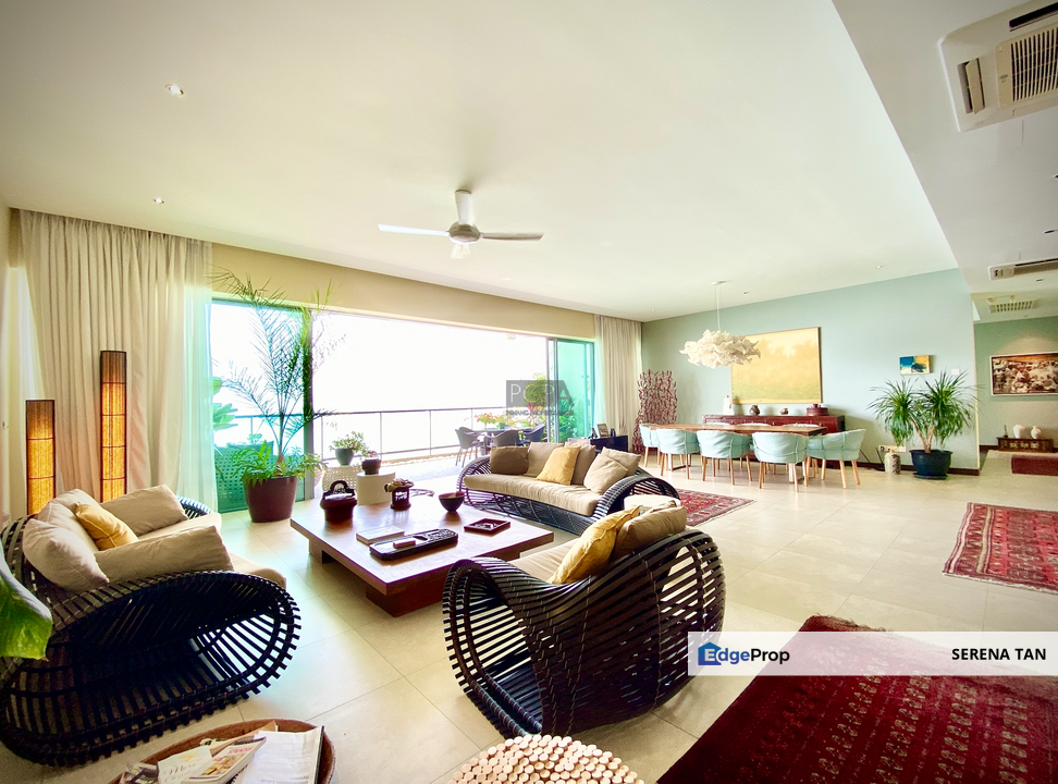 Beachfront Luxury: Unrivalled SkyLounge in The Infinity Condominium, Tanjung Bungah., Penang, Tanjung Bungah