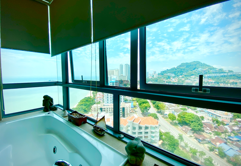 Infinity Beachfront Super Condominium