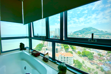 Infinity Beachfront Super Condominium