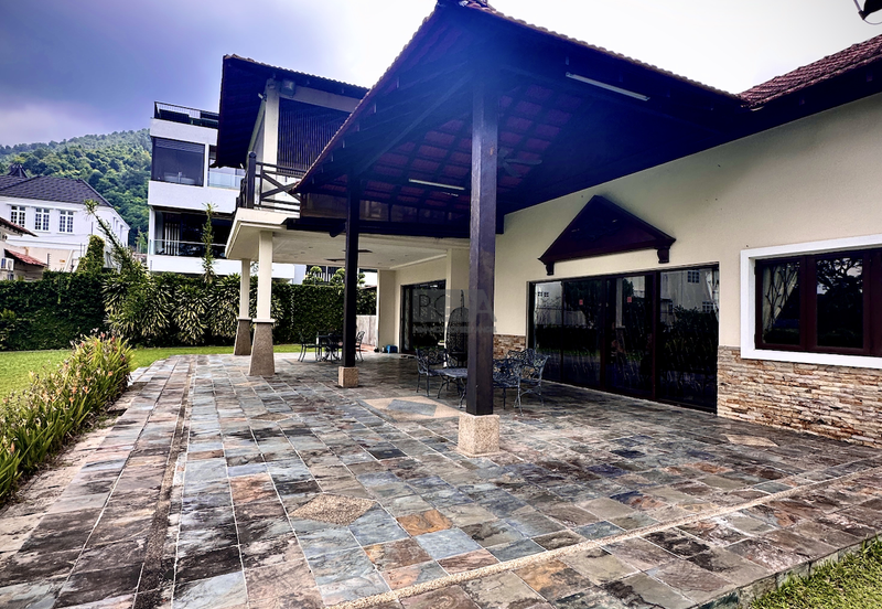 Double-Storey Bungalow with Turf Club View in Jesselton Heights.