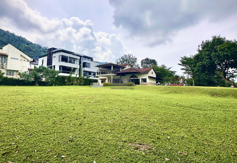 Double-Storey Bungalow with Turf Club View in Jesselton Heights.