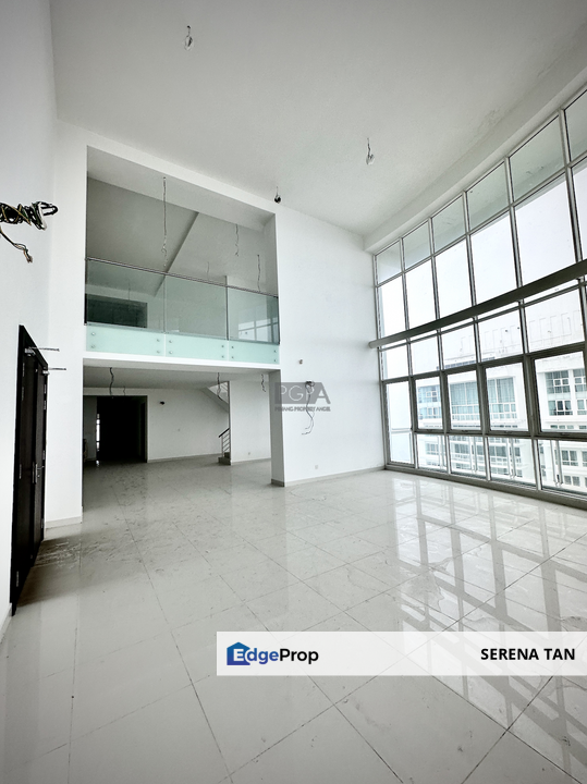Exclusive Top-Floor Triplex Penthouse in East Tower, Gurney Paragon Residences., Penang, Persiaran Gurney