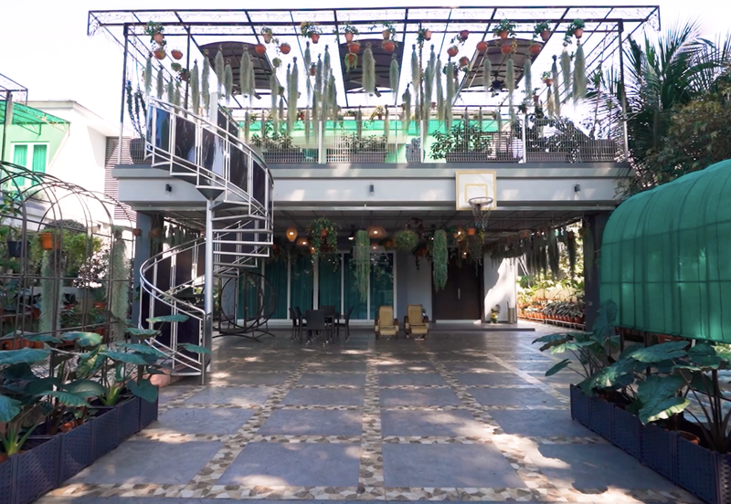 Five Luxurious Adjoining Bungalows in Prime George Town.