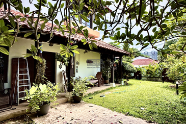Corner Three-Storey Bungalow in Tanjung Bungah Hillside.