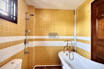 Corner Three-Storey Bungalow in Tanjung Bungah Hillside.