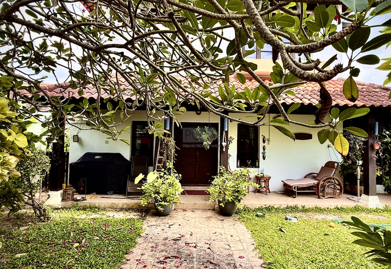 Corner Three-Storey Bungalow in Tanjung Bungah Hillside.