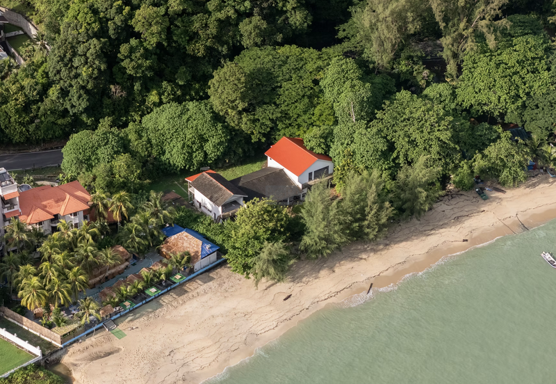 Rare Beachfront Bungalow in Batu Ferringhi – A Hidden Gem with Limitless Potential.