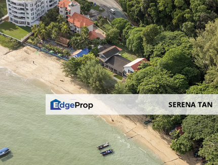 Rare Beachfront Bungalow in Batu Ferringhi – A Hidden Gem with Limitless Potential., Penang, Batu Ferringhi