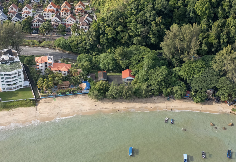 Rare Beachfront Bungalow in Batu Ferringhi – A Hidden Gem with Limitless Potential.