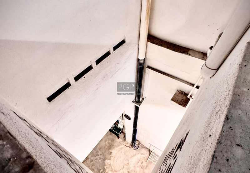 EXCLUSIVE | 2½-Storey Heritage Shophouse on Carnarvon Lane, George Town (UNESCO Buffer Zone).