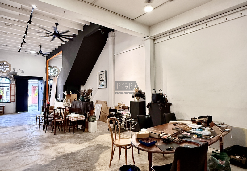 EXCLUSIVE | 2½-Storey Heritage Shophouse on Carnarvon Lane, George Town (UNESCO Buffer Zone).