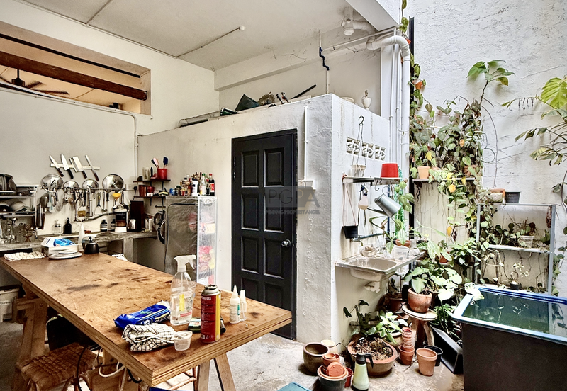 EXCLUSIVE | 2½-Storey Heritage Shophouse on Carnarvon Lane, George Town (UNESCO Buffer Zone).