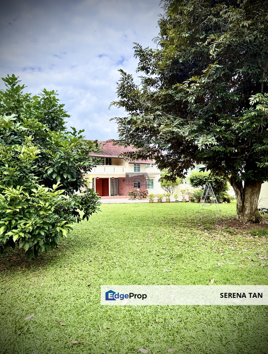 Exclusive: A Storybook Bungalow on Lush Grounds in Jesselton Heights., Penang, Georgetown