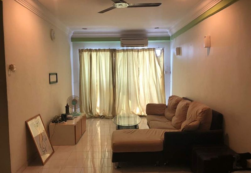 Vista Millennium Condominiums