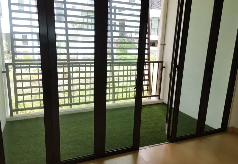 3.5 Storey Semi- D  Kingsley Hills, Putra Heights 