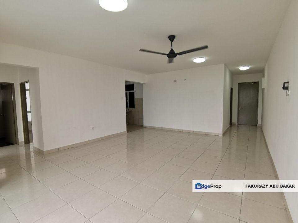 Puncak 7 @ Center city of Shah Alam below market, Selangor, Shah Alam