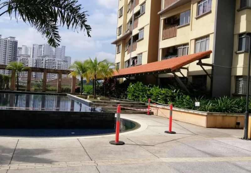 Perdana Exclusive Condominium