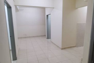 Suria Tropika Apartment