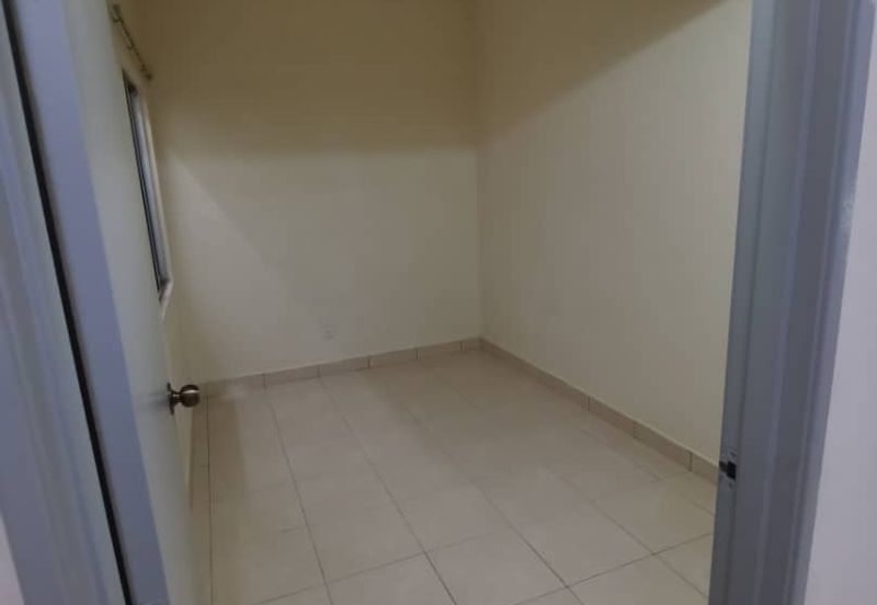 Suria Tropika Apartment