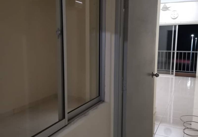 Suria Tropika Apartment