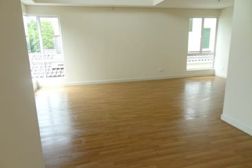 Seksyen 4, Shah Alam