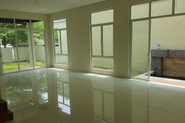 Seksyen 4, Shah Alam