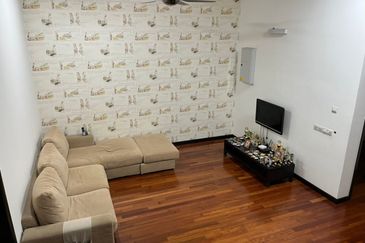 Duta Villa, Setia Alam