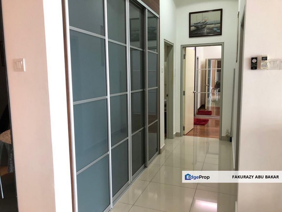 I residence @ i city top floor facing theme park fully furnish, Selangor, Shah Alam