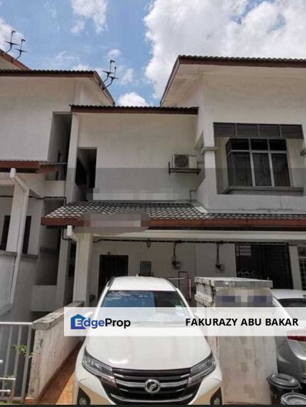 2 storey townhouse NEWLY REFURBISH upper unit , Selangor, Batu 9th Cheras