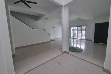 Pentas 2 @ Alam Impian