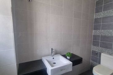 Pentas 2 @ Alam Impian