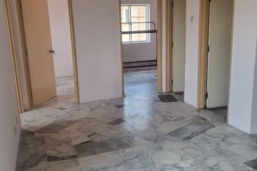 Astana Alam Apartment