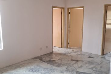 Astana Alam Apartment