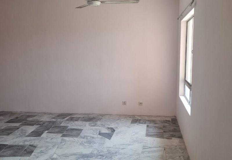 Astana Alam Apartment