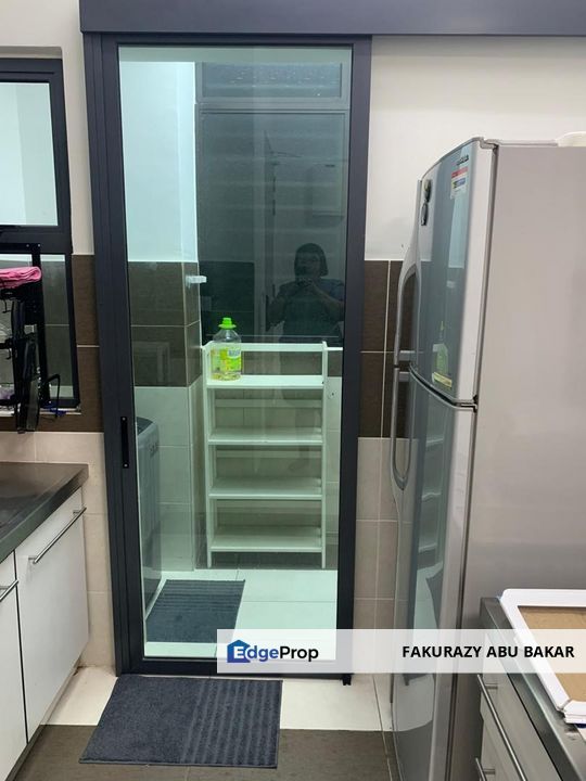 Maple Residence @ Bestari Klang fully furnished high level, Selangor, Klang