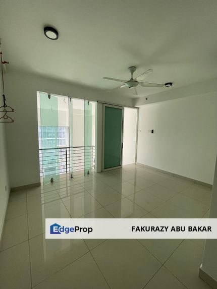 Plaza azalea basic unit can nego until letgo, Selangor, Shah Alam