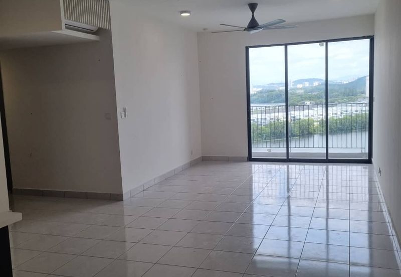 E'Island Lake Haven Residence