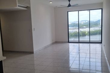 E'Island Lake Haven Residence