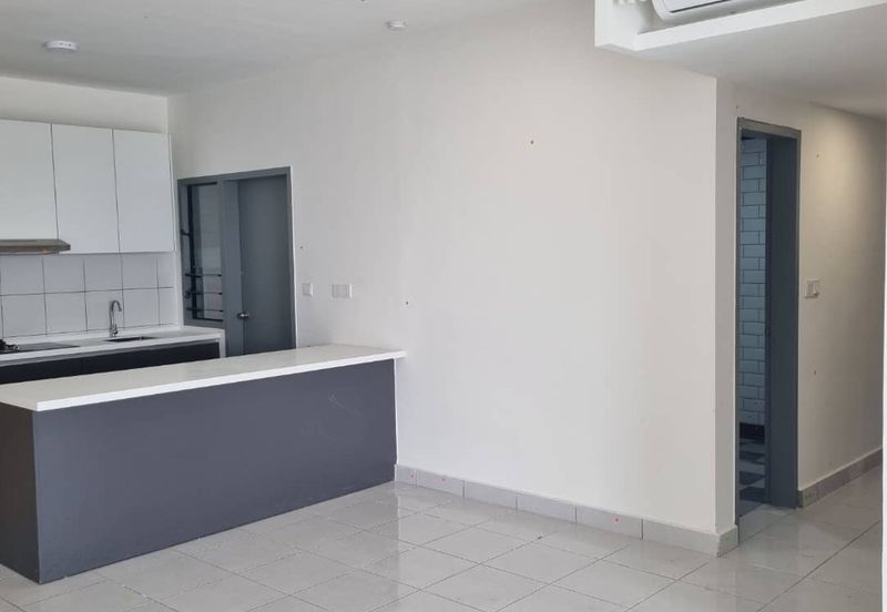 E'Island Lake Haven Residence