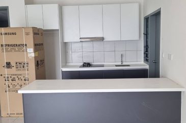 E'Island Lake Haven Residence