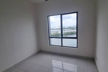 E'Island Lake Haven Residence