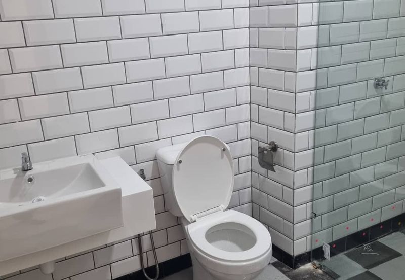 E'Island Lake Haven Residence