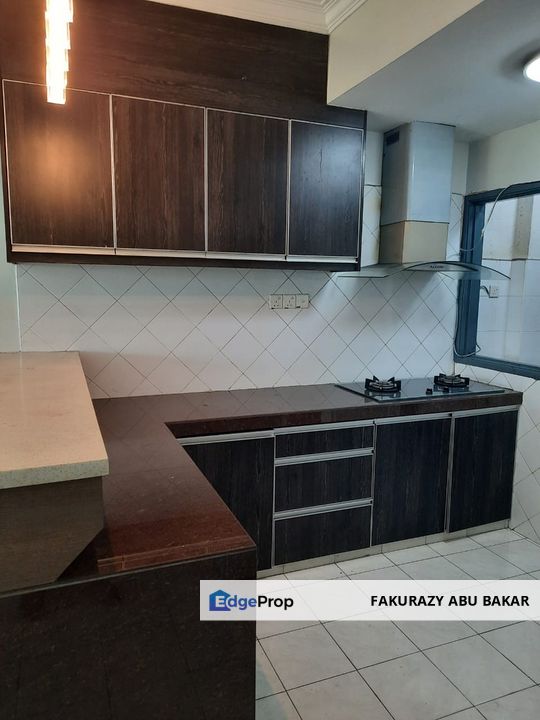 Nice unit partially furnished, Selangor, Shah Alam